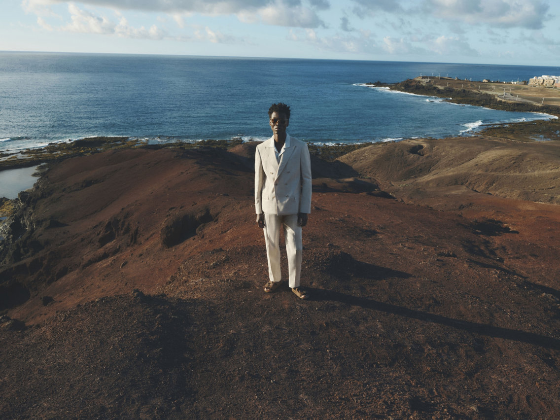 03537_SHOT12_MW_HOLIDAY_JUL25_019_resultat